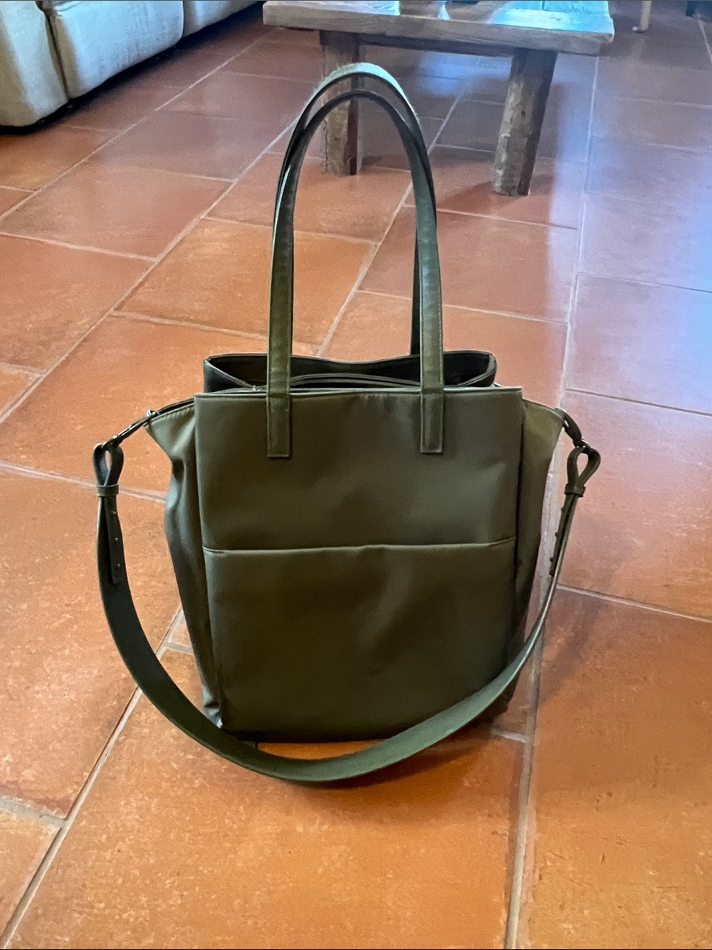 BEIS Commuter Tote in Olive